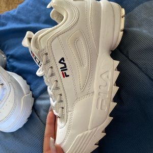 Good condition fila distruptor